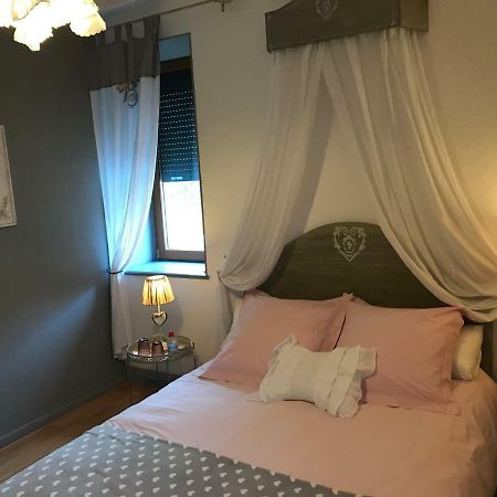 Gite Des 3 Chateaux 리보빌레 외부 사진